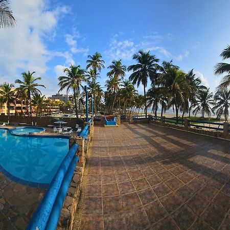 Ferienwohnung Tucacas, Frente Al Mar, Piscina Y Playa Privada Exterior foto