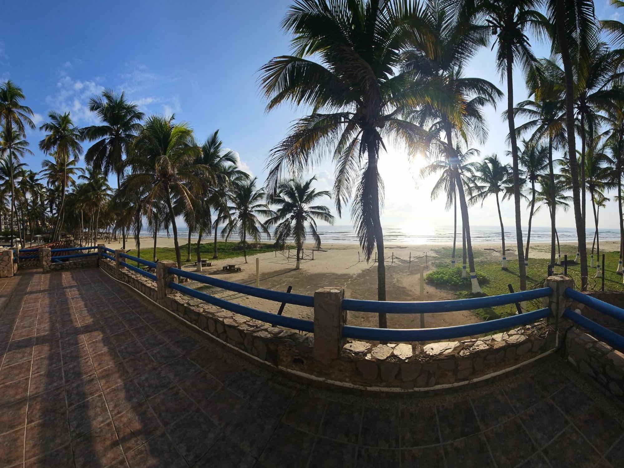 Ferienwohnung Tucacas, Frente Al Mar, Piscina Y Playa Privada Exterior foto